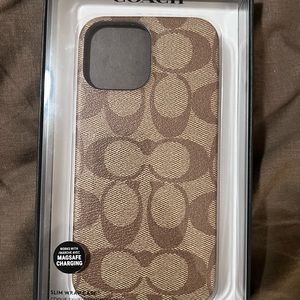 💯 percent authentic coach cell phone case